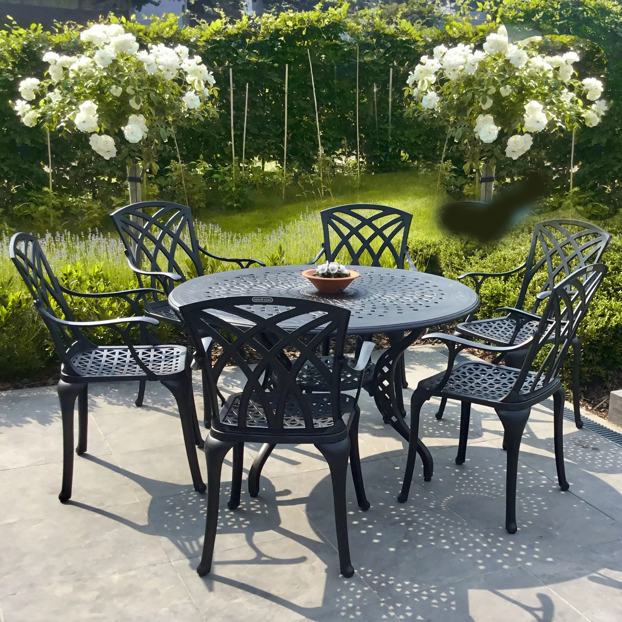 Kullanılmış bahçe mobilyası takımı satılık