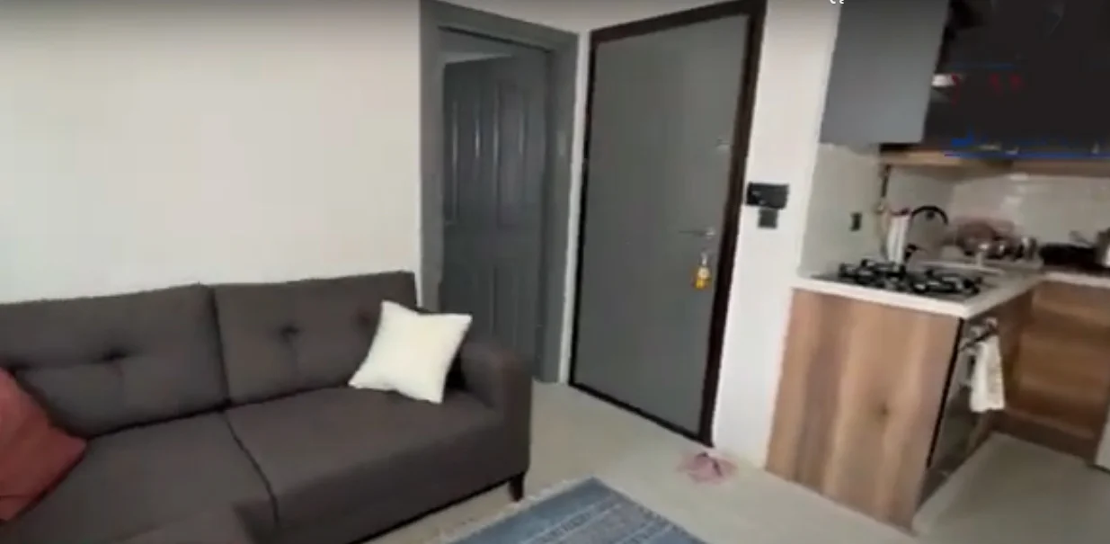 Sessiz ve temiz evimize ev arkadaşı arıyoruz