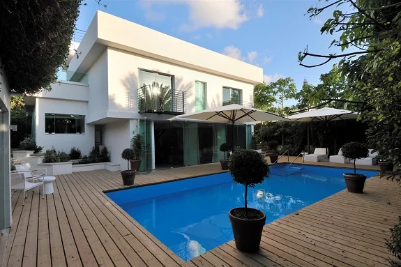 TÜRKBÜKÜNDE LÜKS DEKORASYONLU KİRALIK VİLLA